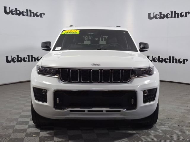 Used 2023 Jeep Grand Cherokee Overland AWD/4WD image 2