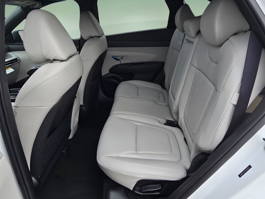 New 2026 Hyundai Tucson Limited image 14