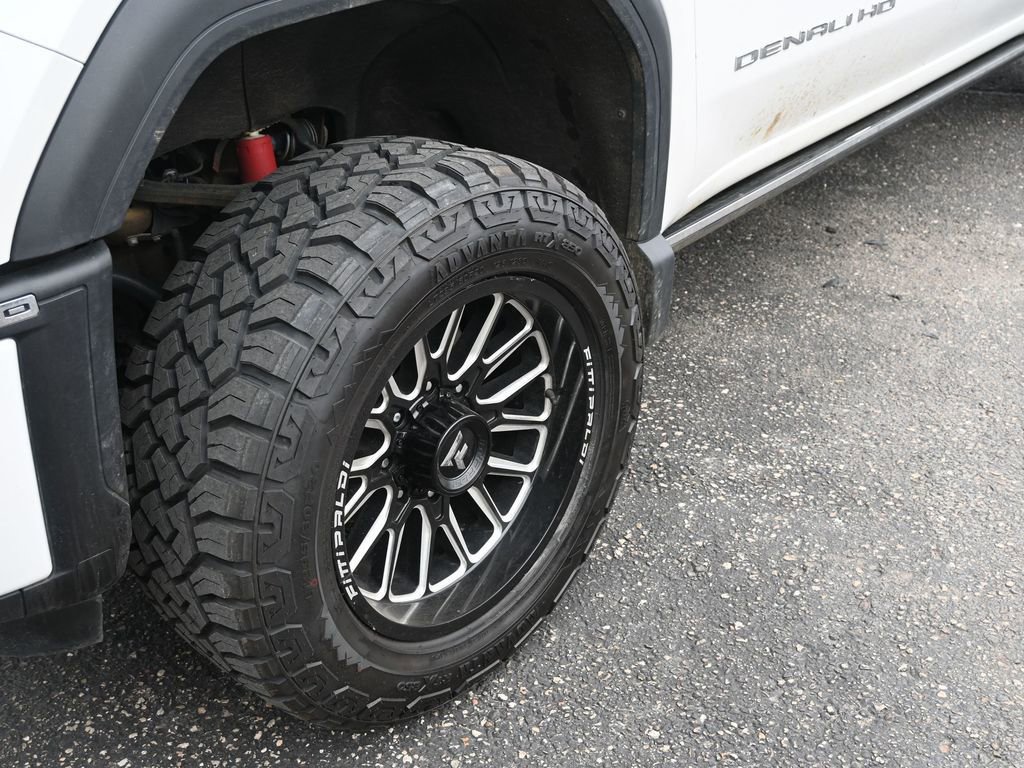 Used 2024 GMC Sierra 2500 Denali w/ Denali Reserve Package image 17
