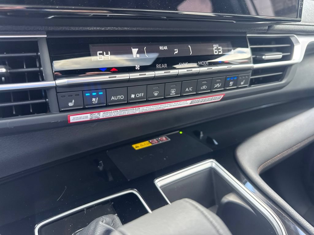 New 2026 Toyota Sienna Limited FWD image 15