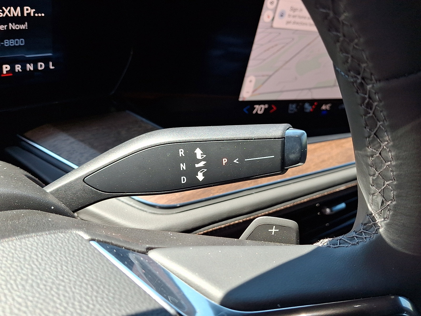 Used 2025 Chevrolet Tahoe High Country AWD/4WD image 13