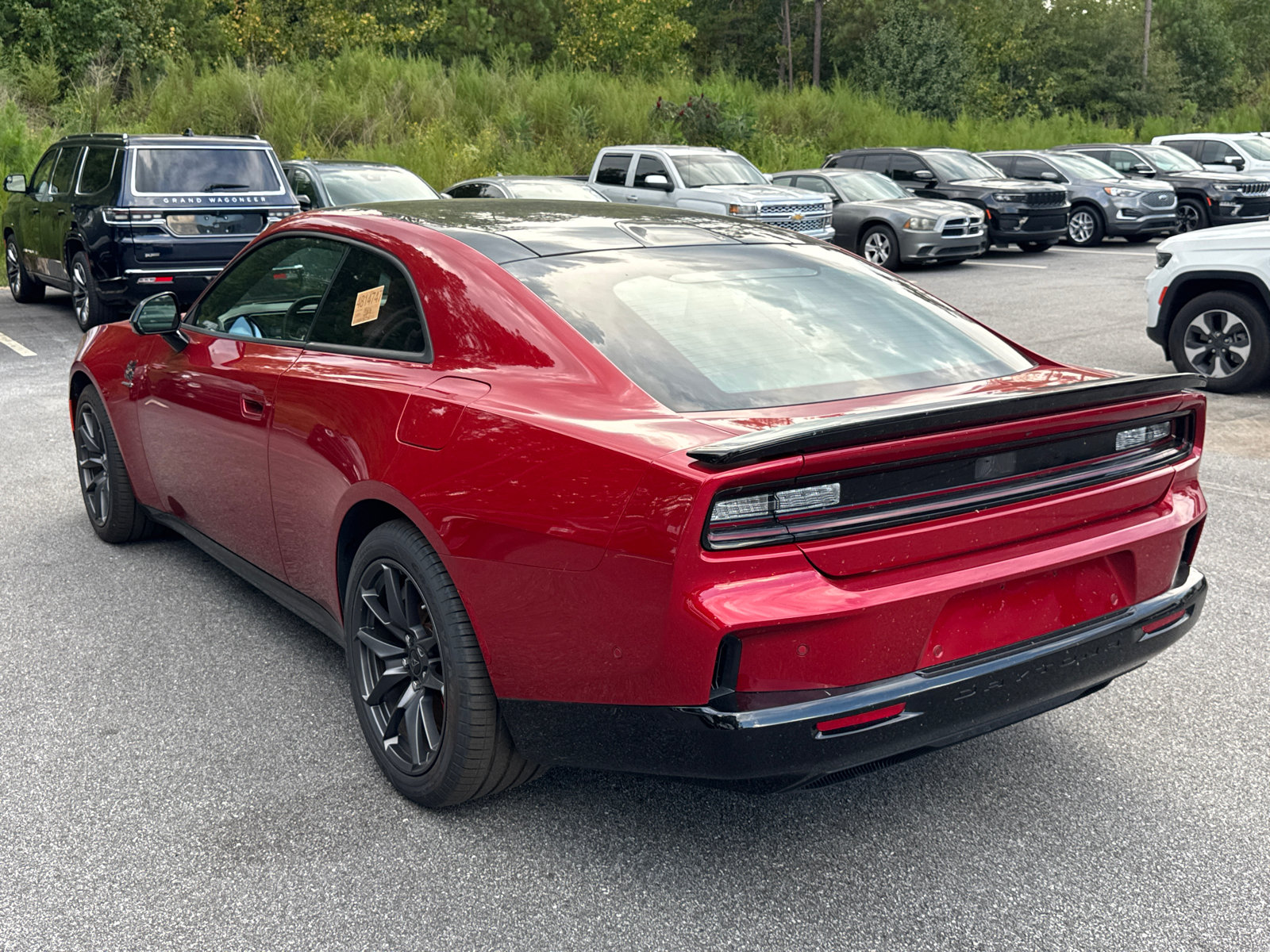 Used 2025 Dodge Charger Daytona Scat Pack w/ Track Pack AWD/4WD image 7