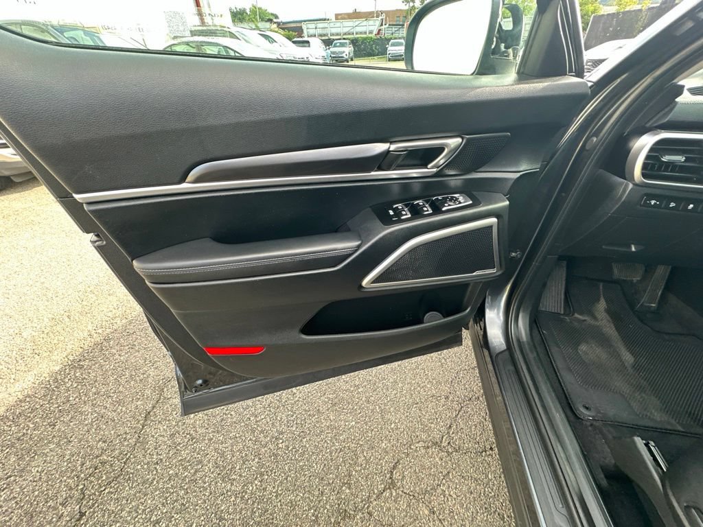 Used 2024 Kia Telluride S w/ S Sunroof Package AWD/4WD image 7