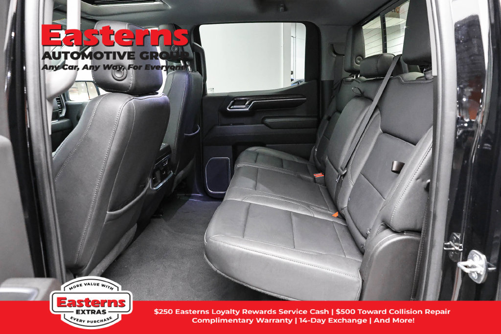 Used 2023 Chevrolet Silverado 1500 LTZ w/ LTZ Convenience Package II AWD/4WD image 26