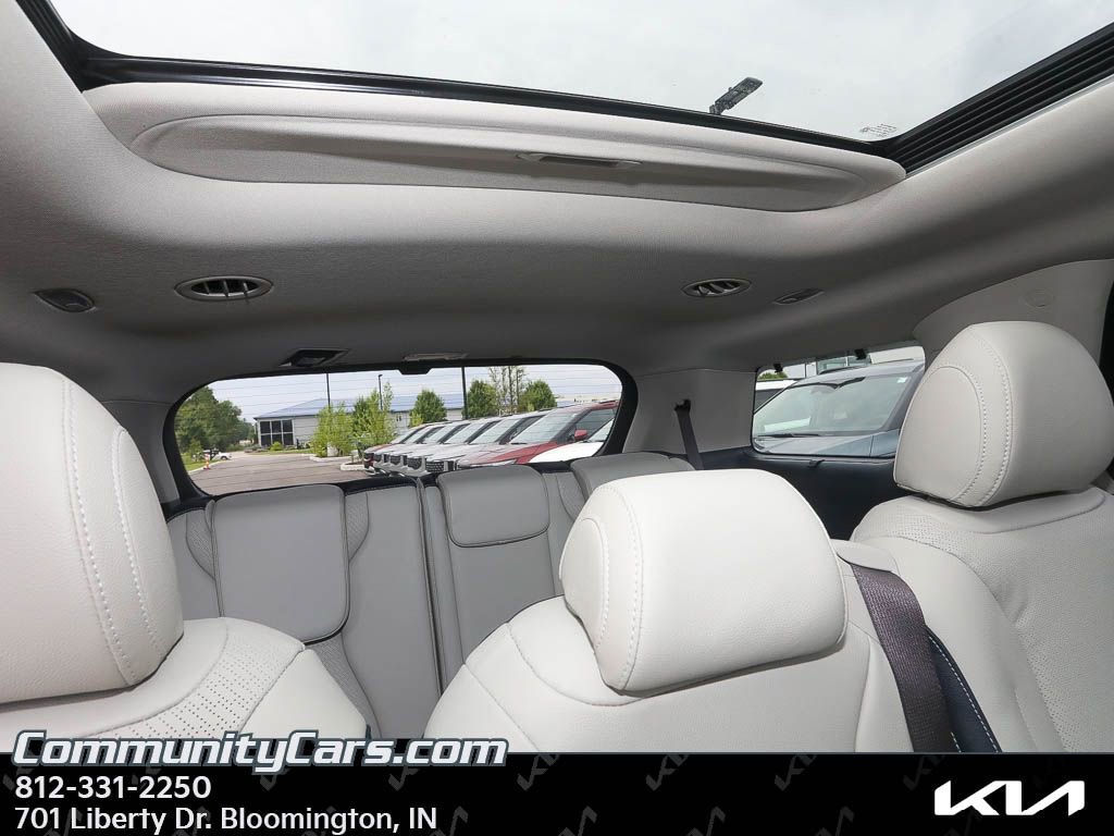 New 2026 Kia Carnival SX Prestige FWD image 23