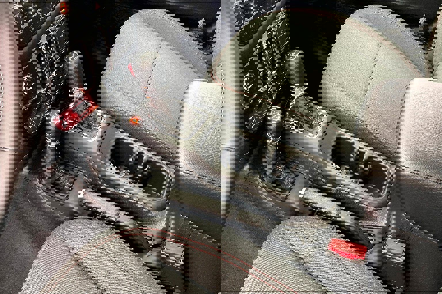 New 2026 Jeep Wrangler Unlimited Rubicon image 8