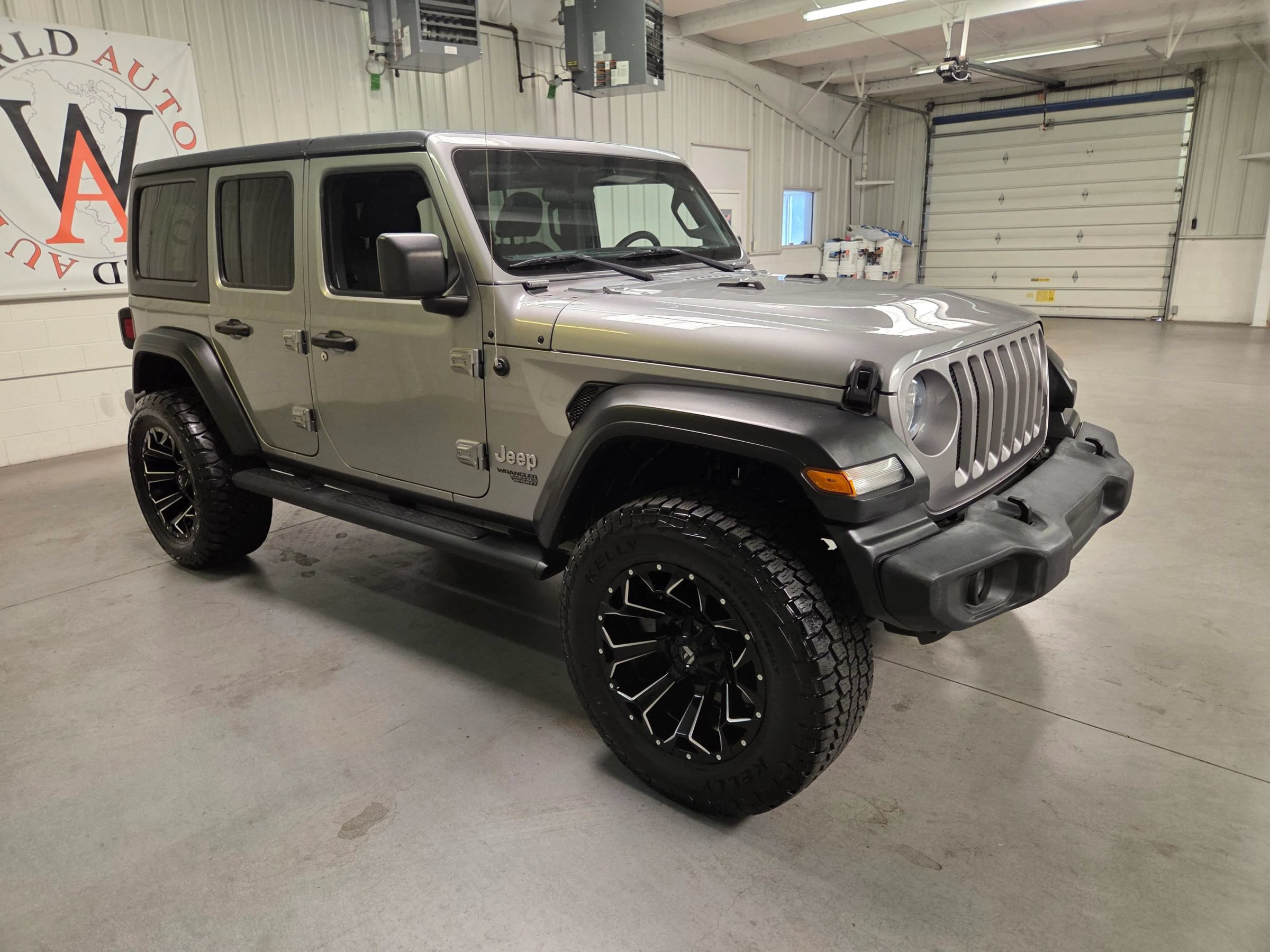 Used 2019 Jeep Wrangler Unlimited Sport S AWD/4WD image 10