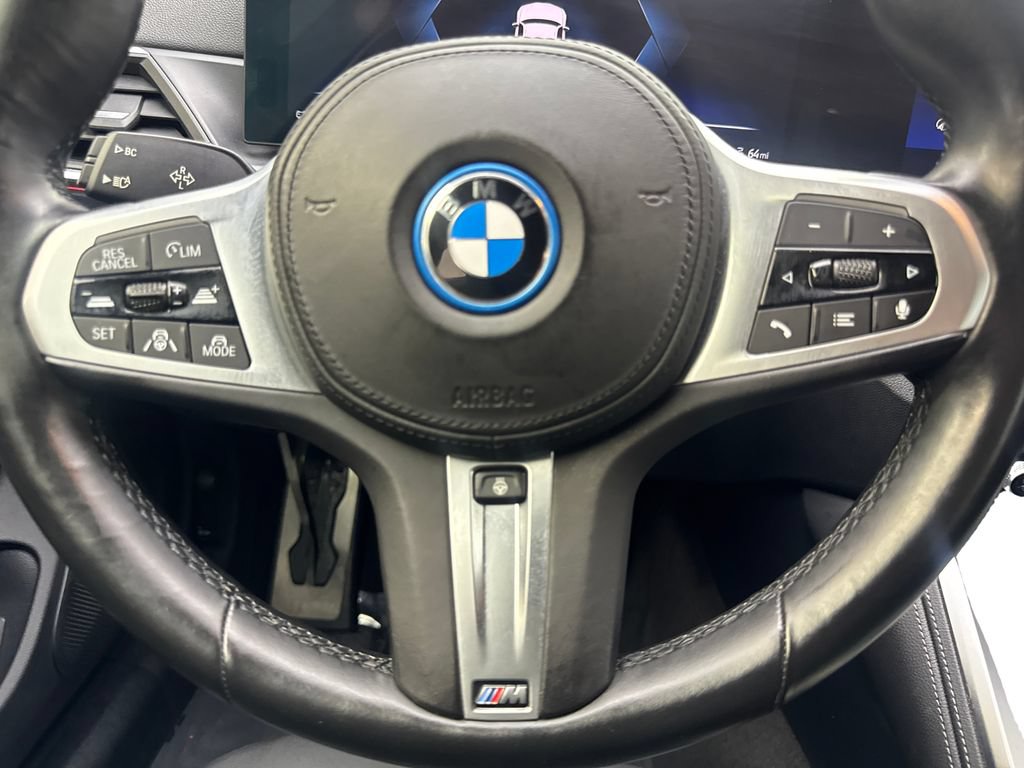 Used 2023 BMW i4 eDrive40 w/ M Sport Package RWD image 58