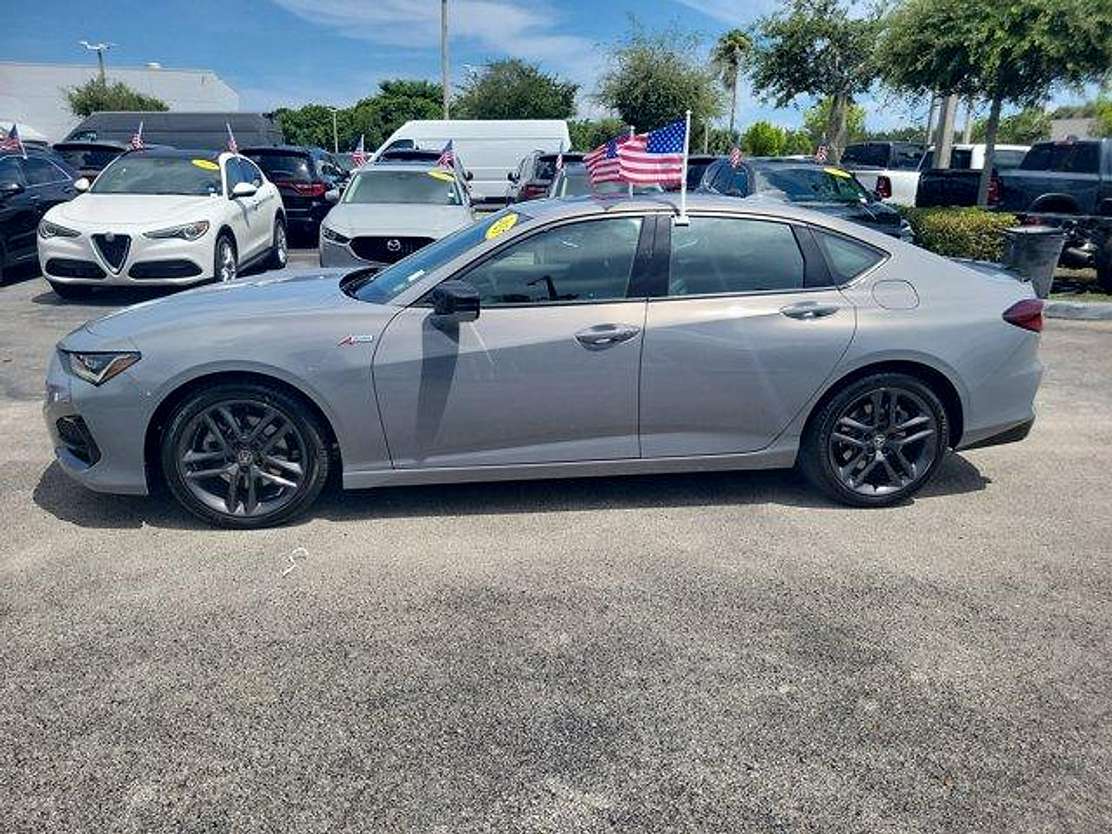 Used 2025 Acura TLX w/ A-SPEC Package AWD/4WD image 4