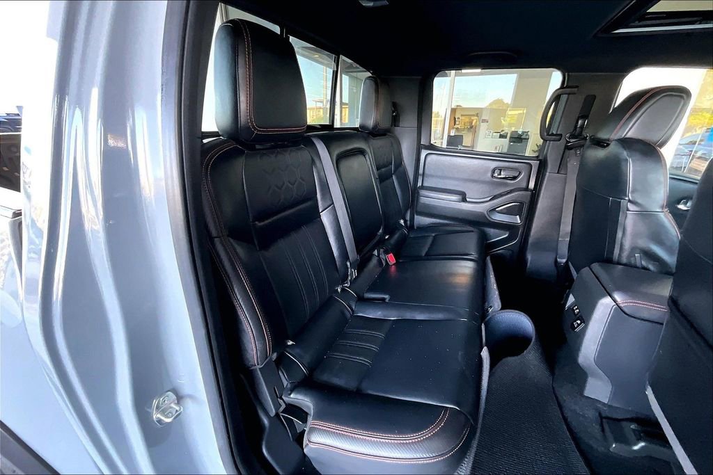 Used 2023 Nissan Frontier PRO-4X w/ Pro-4X Premium Package image 26