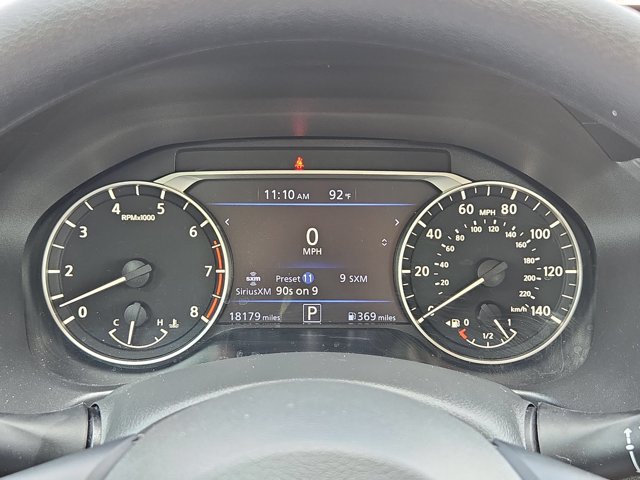 Used 2025 Nissan Altima 2.5 SV FWD image 13