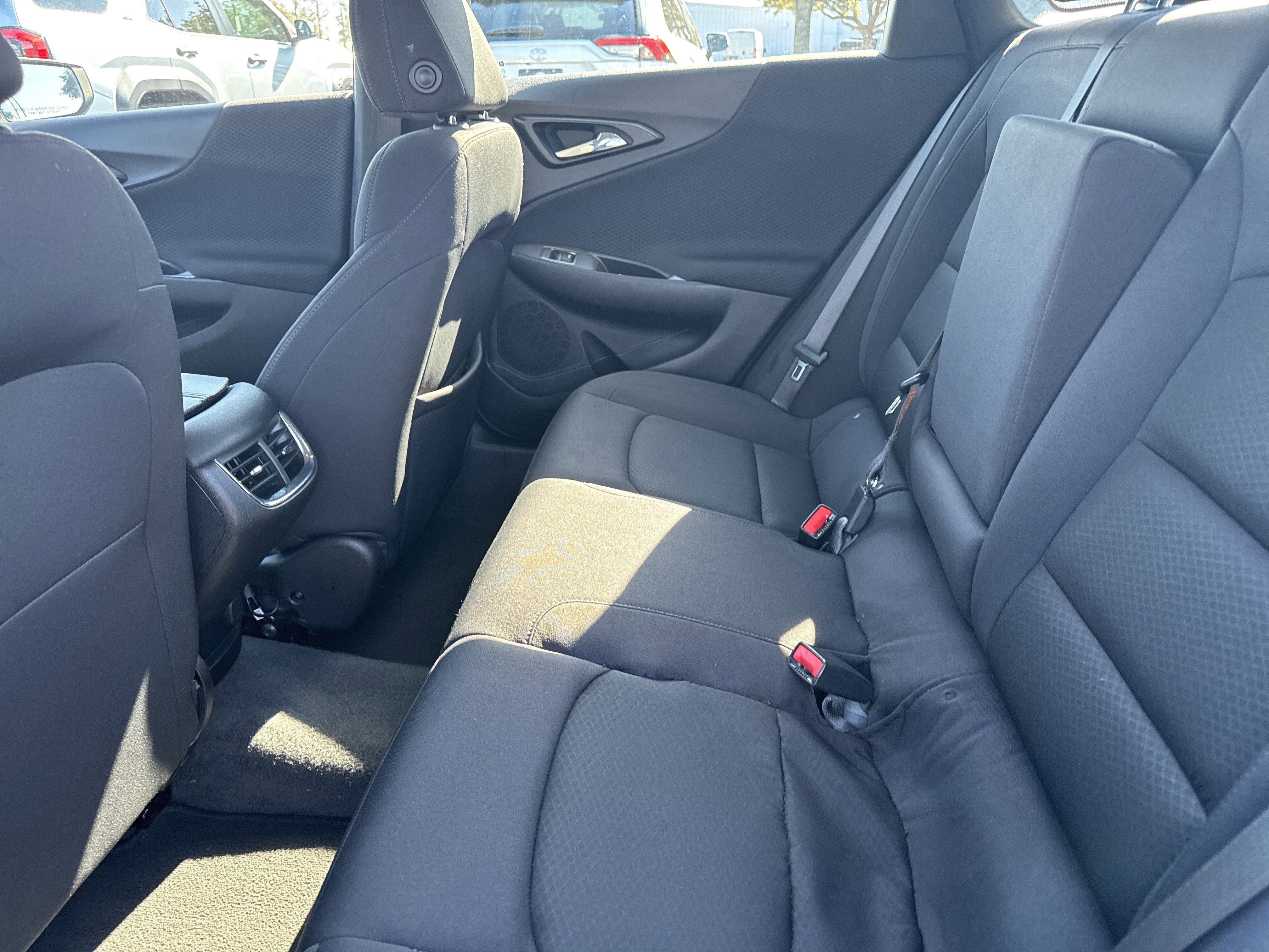 Used 2024 Chevrolet Malibu LT image 23