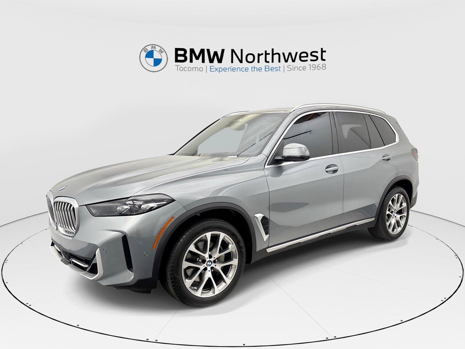 Used 2024 BMW X5 xDrive40i w/ Parking Assistance Package