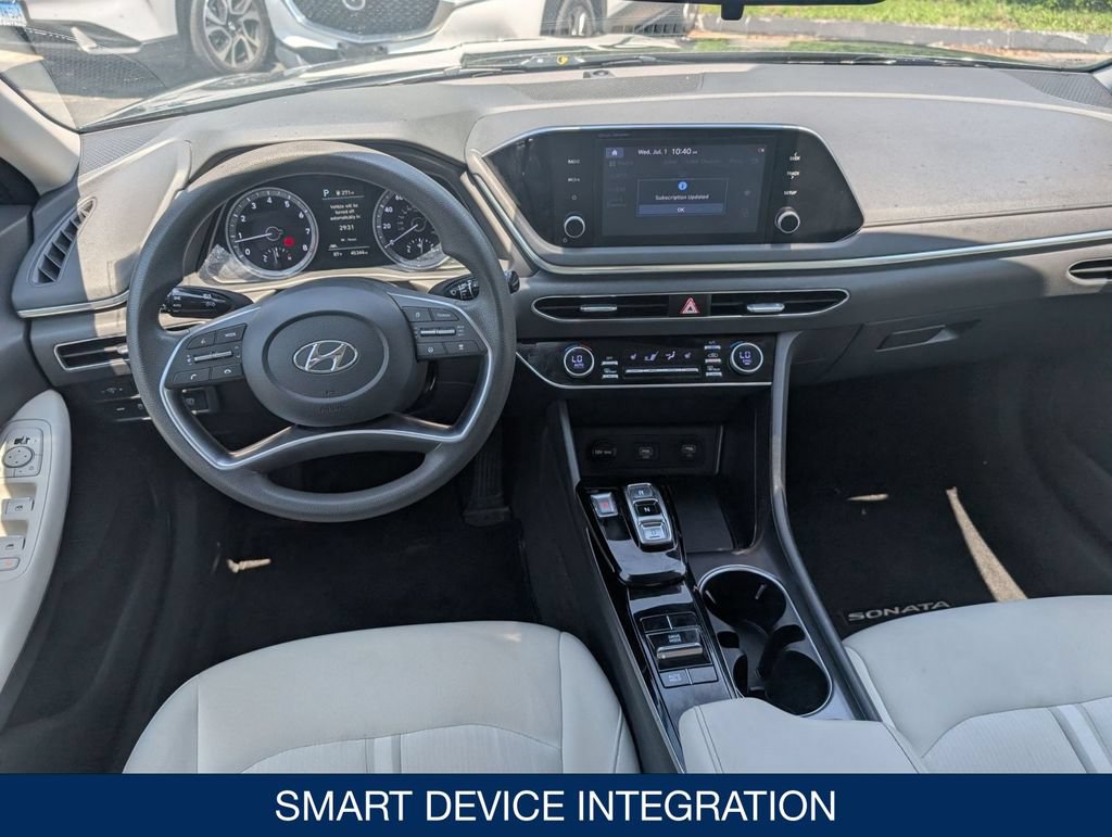 Certified 2022 Hyundai Sonata SEL w/ Preferred Accessory Package FWD image 17