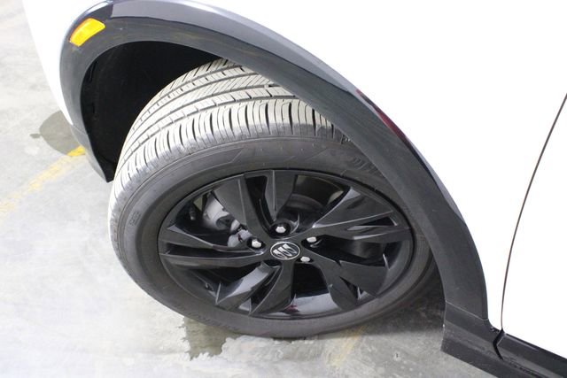 Used 2024 Buick Encore GX Sport Touring image 33