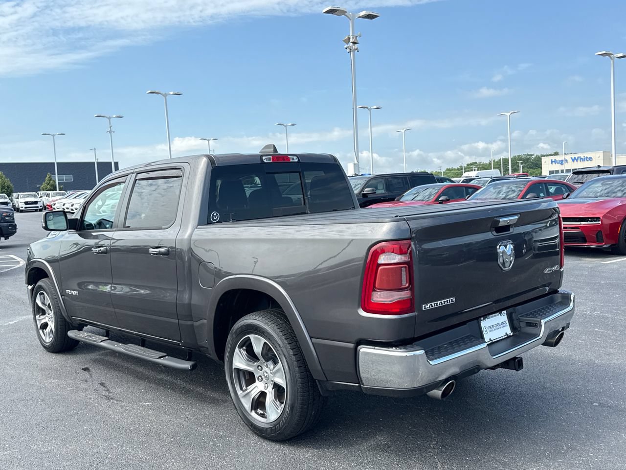 Used 2019 RAM 1500 Laramie AWD/4WD image 5