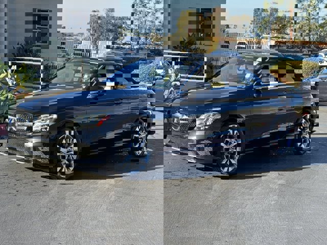 Used 2022 Mercedes-Benz C 300 Cabriolet image 4