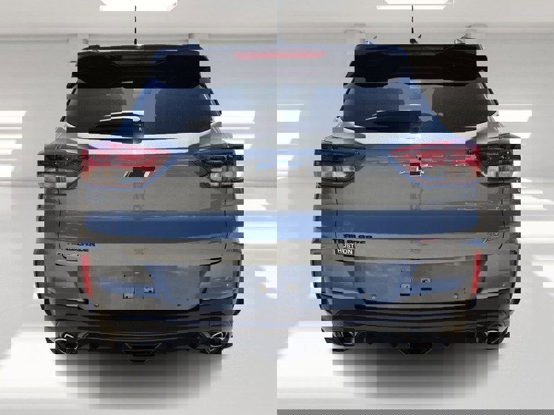 Used 2021 Chevrolet TrailBlazer RS w/ Technology Package FWD image 4