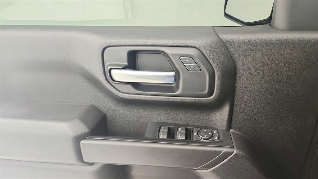 Certified 2022 Chevrolet Silverado 1500 Custom w/ LPO, Dark Essentials Package image 22