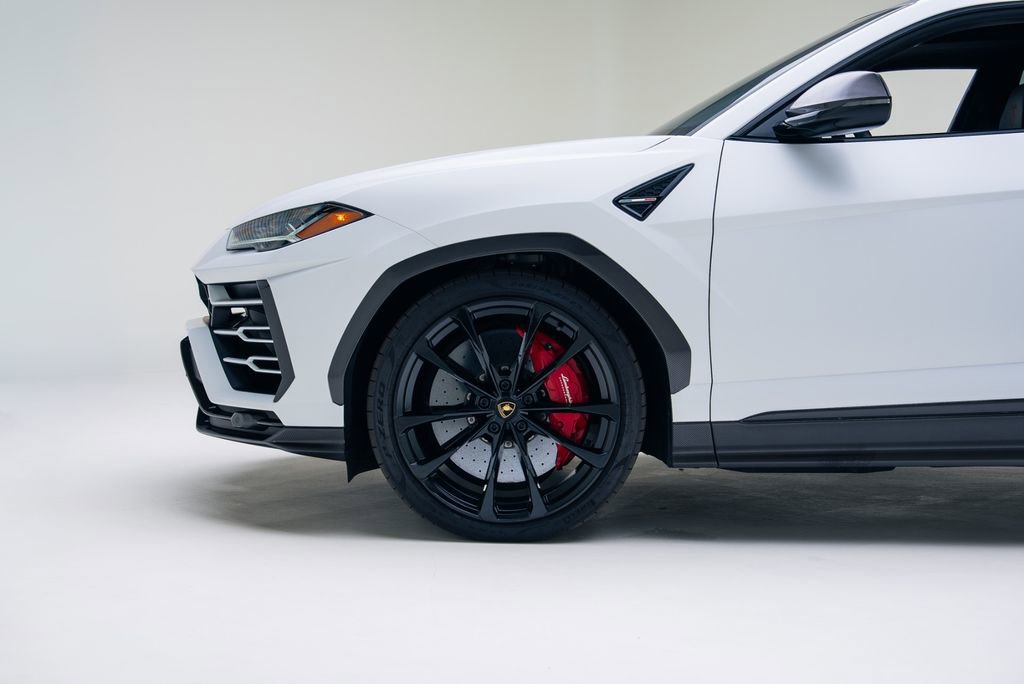 Used 2022 Lamborghini Urus image 10