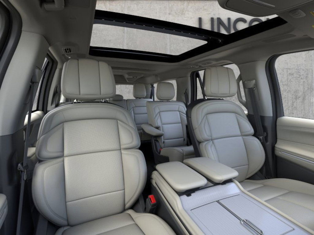 New 2026 Lincoln Navigator L Reserve image 10