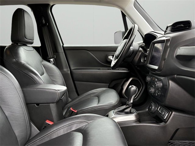 Used 2022 Jeep Renegade Limited image 13