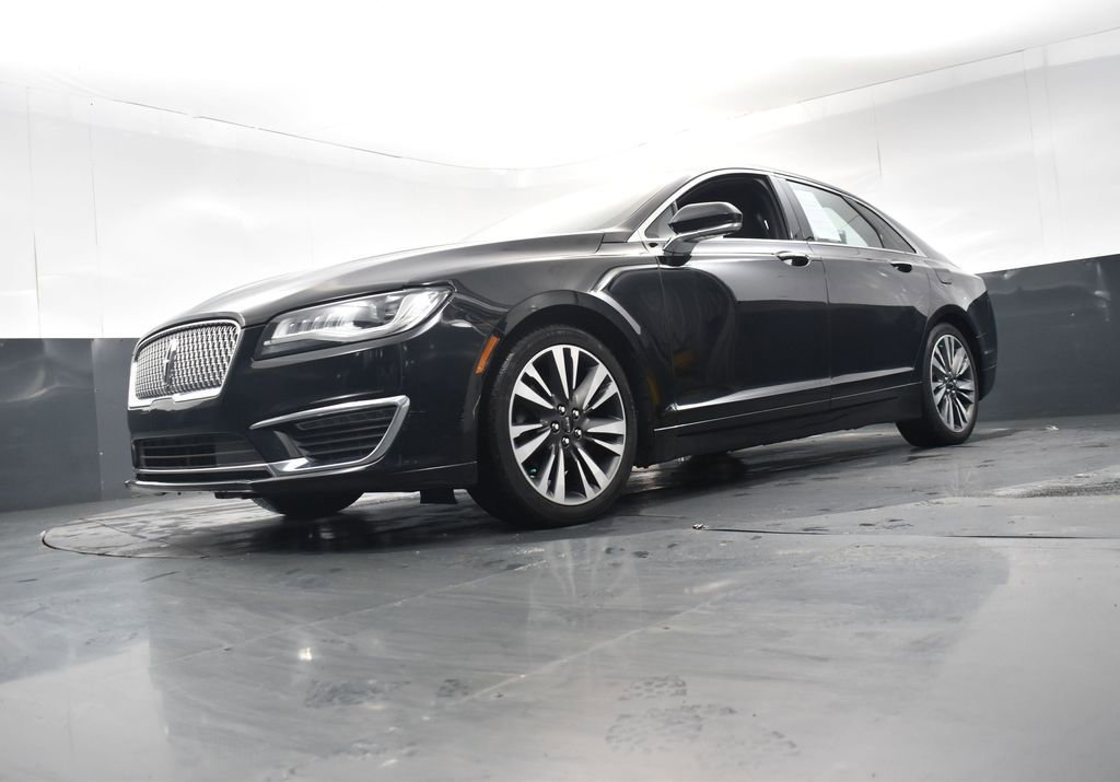 Used 2017 Lincoln MKZ Select image 20