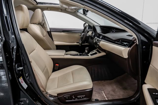 Used 2017 Lexus ES 350 w/ Accessory Package 2 FWD image 40