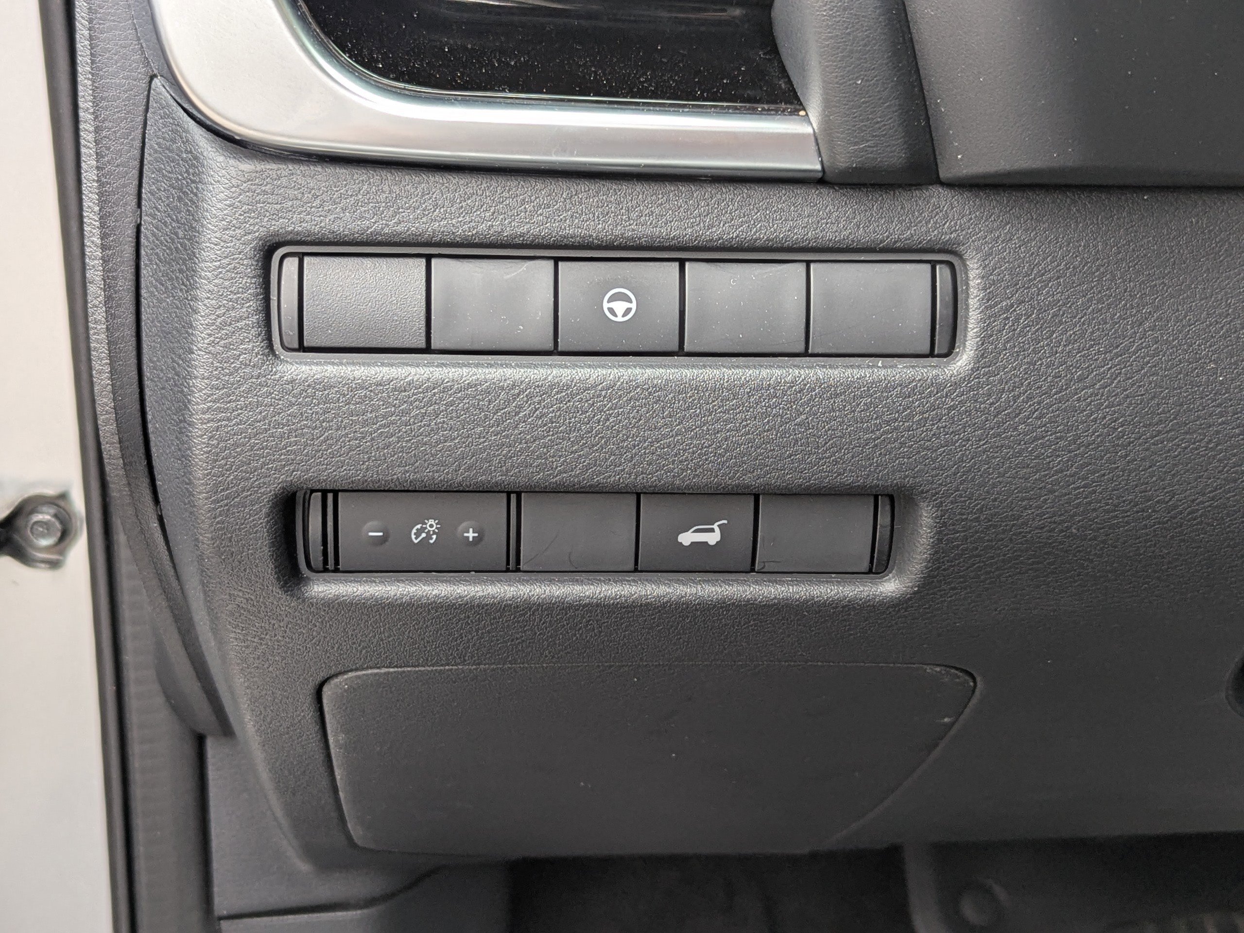 Used 2022 Nissan Rogue SL w/ SL Premium Package image 20