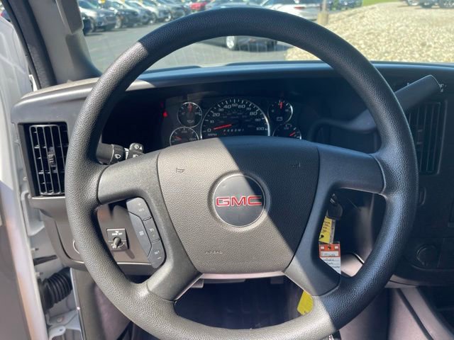 Used 2025 GMC Savana 2500 w/ Driver Convenience Package RWD image 18