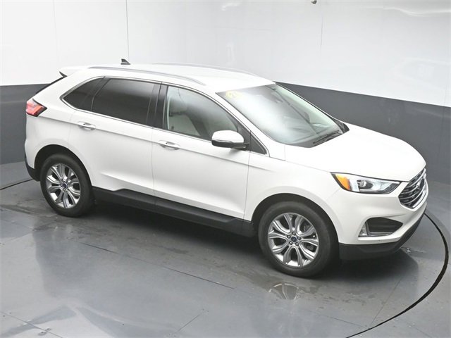 Used 2021 Ford Edge Titanium image 40