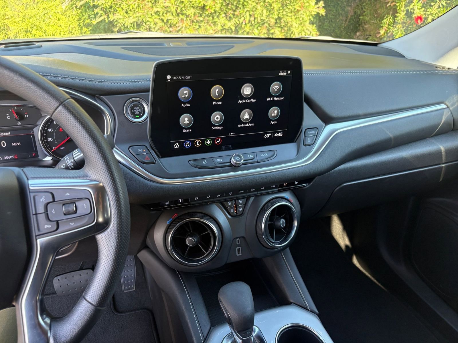 Used 2025 Chevrolet Blazer LT image 17