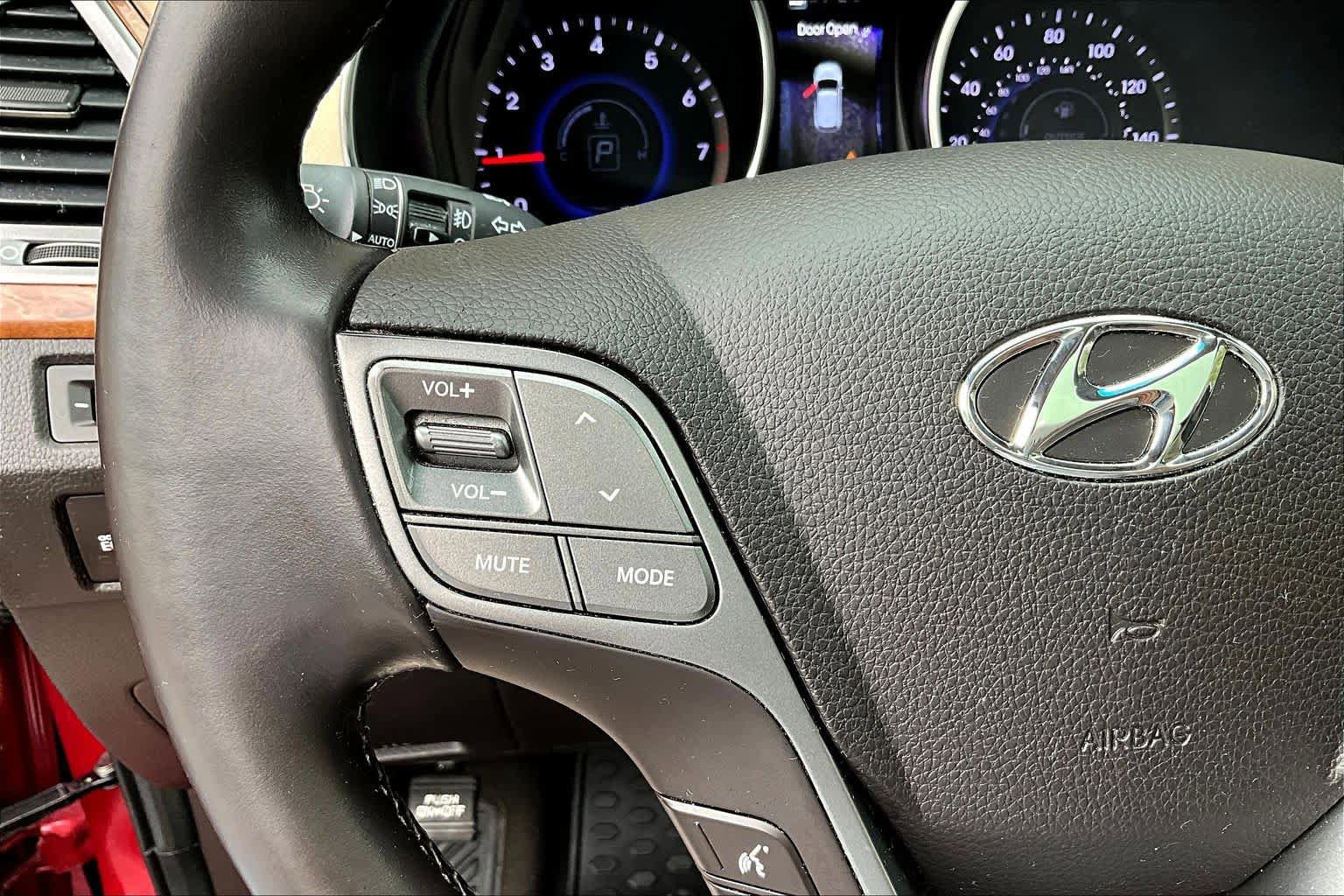 Used 2013 Hyundai Santa Fe Sport w/ Technology Pkg image 24