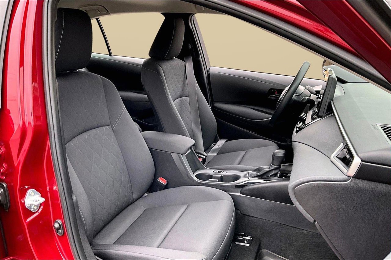 Used 2024 Toyota Corolla LE image 22