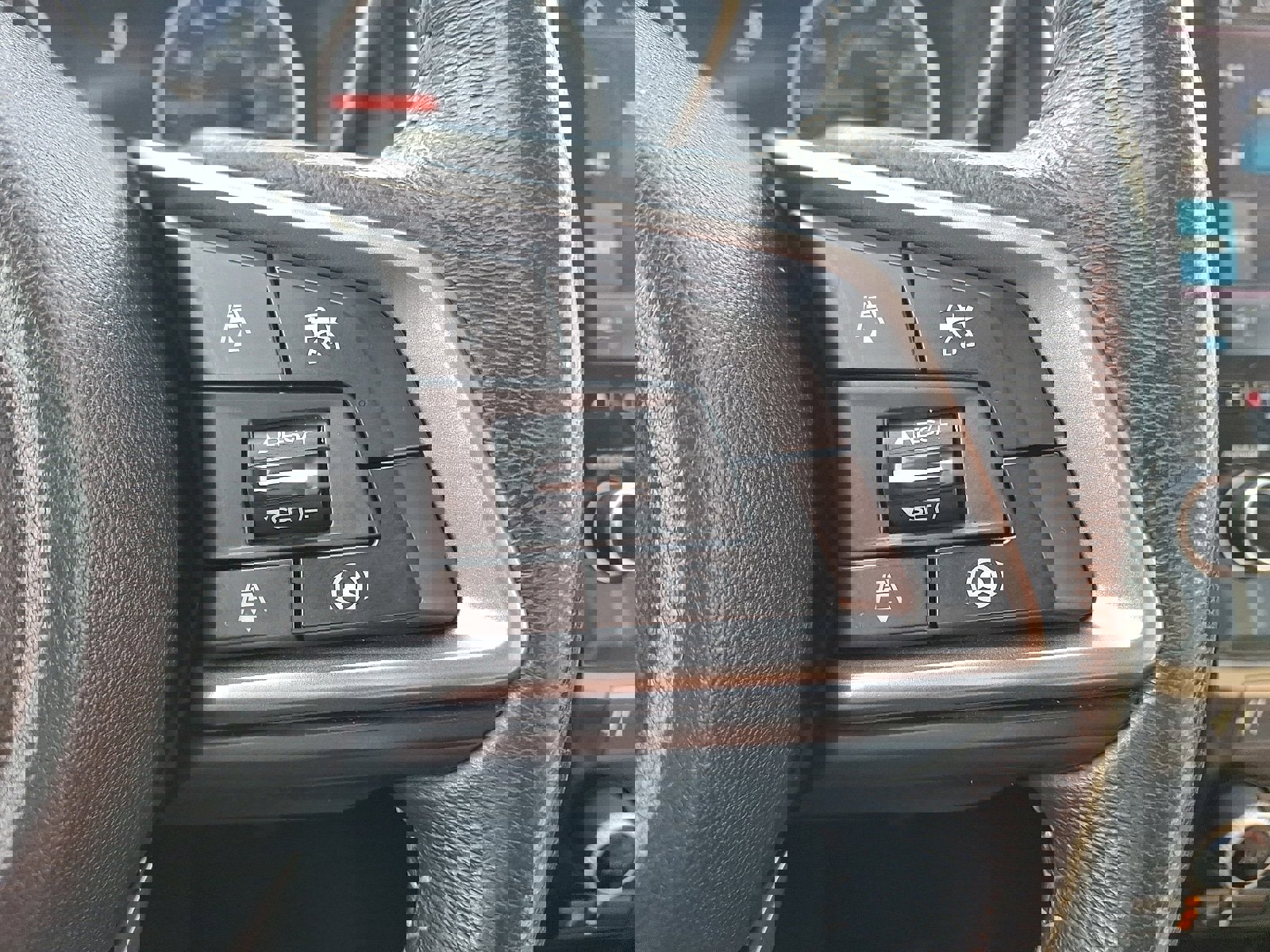 Used 2021 Subaru Ascent Premium w/ Convenience Package image 21