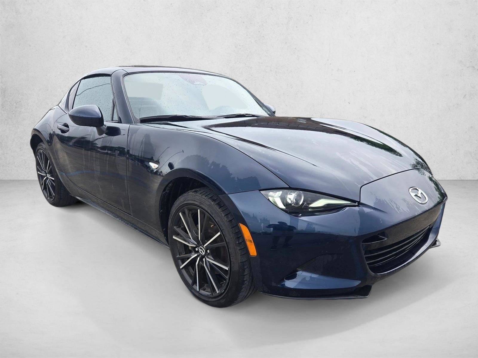 Used 2025 MAZDA MX-5 Miata RF Grand Touring RWD image 3