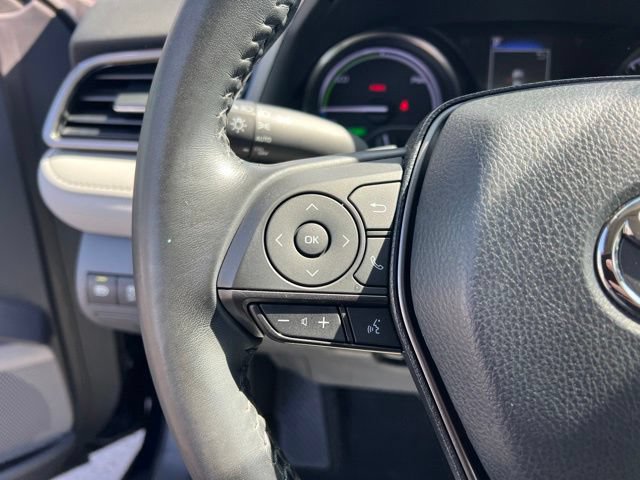 Used 2022 Toyota Camry SE w/ Audio Upgrade Package FWD image 14