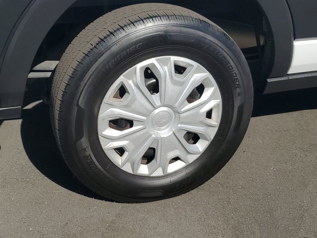 Used 2023 Ford Transit 350 XLT image 6