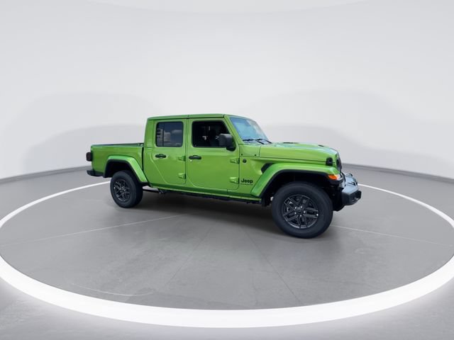 New 2025 Jeep Gladiator Sport AWD/4WD image 2