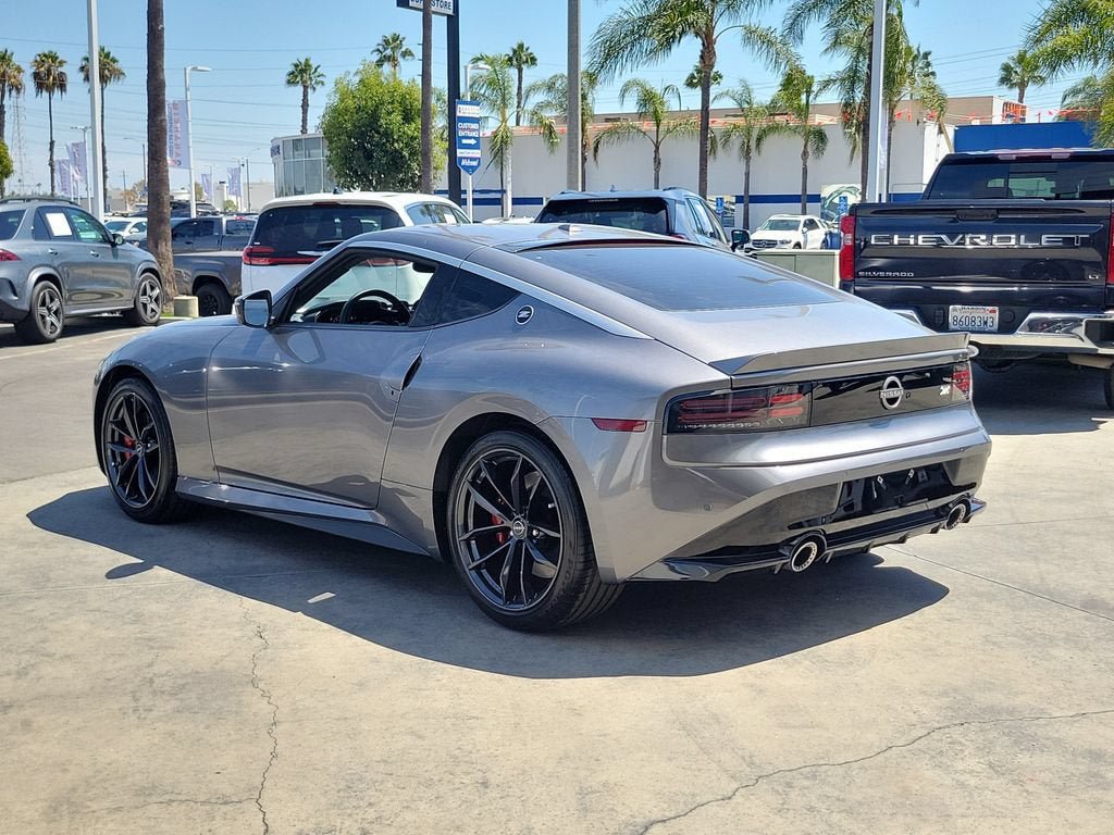 Used 2024 Nissan Z Performance w/ Floor Mat Package RWD image 3