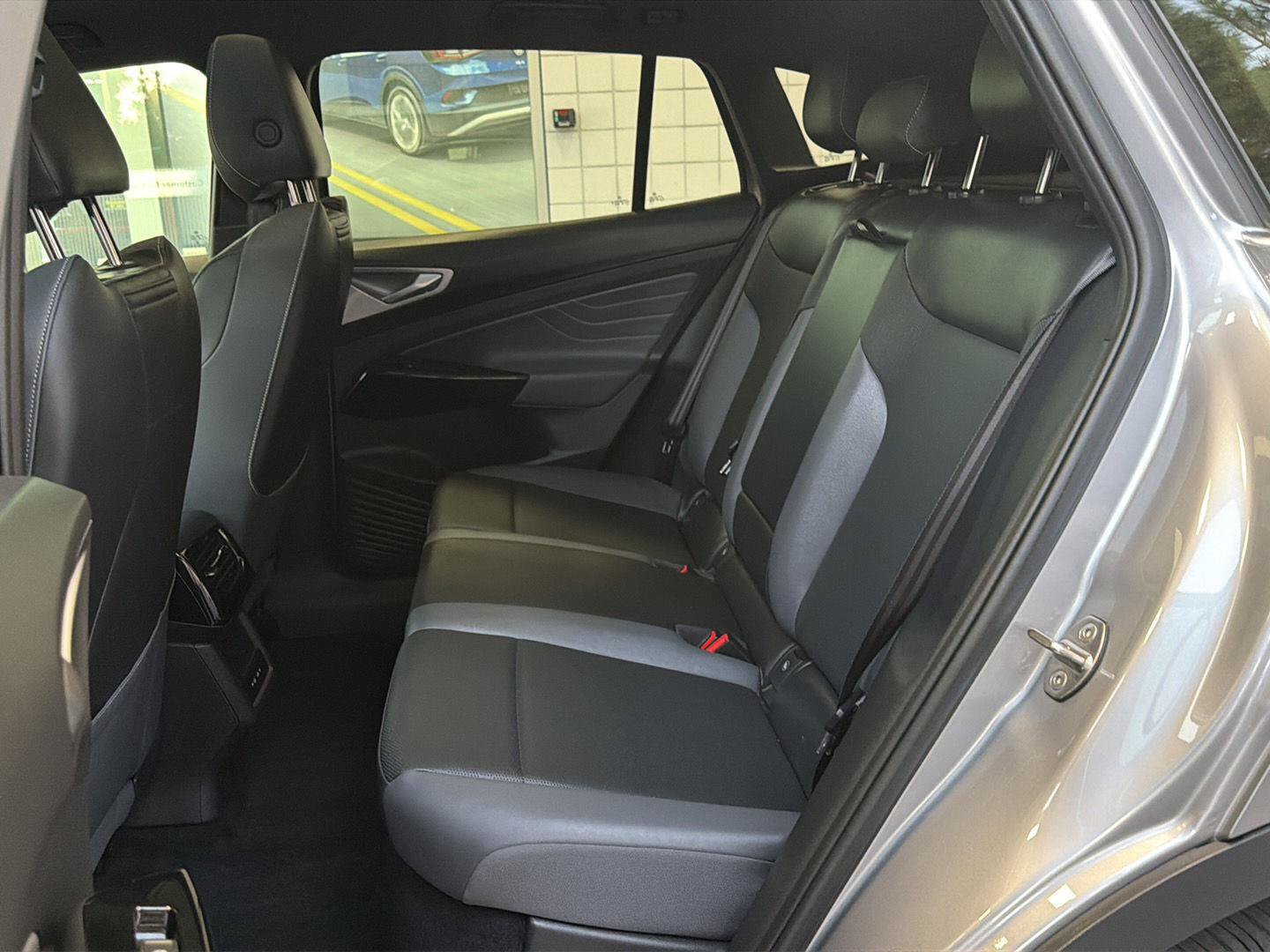Certified 2023 Volkswagen ID.4 Pro RWD image 17