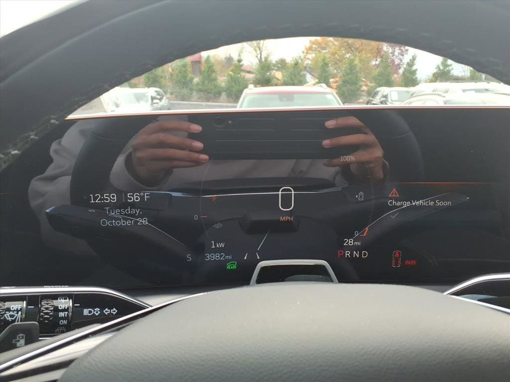 Used 2026 Cadillac Vistiq Sport w/ LPO, Floor Liner Package image 18