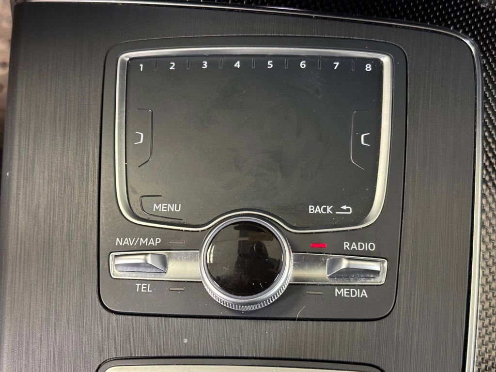 Used 2020 Audi SQ5 Premium Plus w/ Premium Plus Package image 41