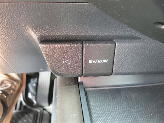 Used 2023 Toyota Camry SE image 15