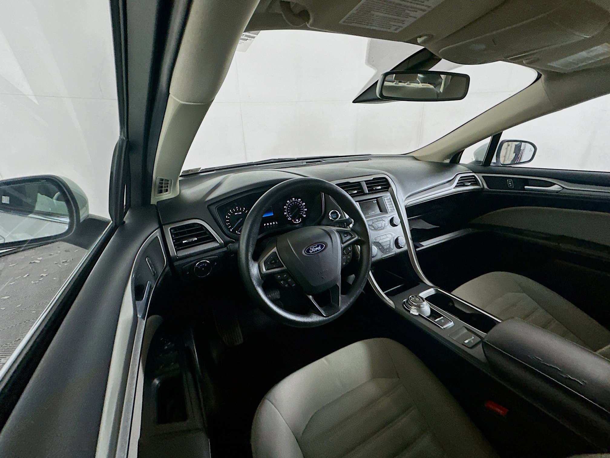 Used 2019 Ford Fusion S image 18