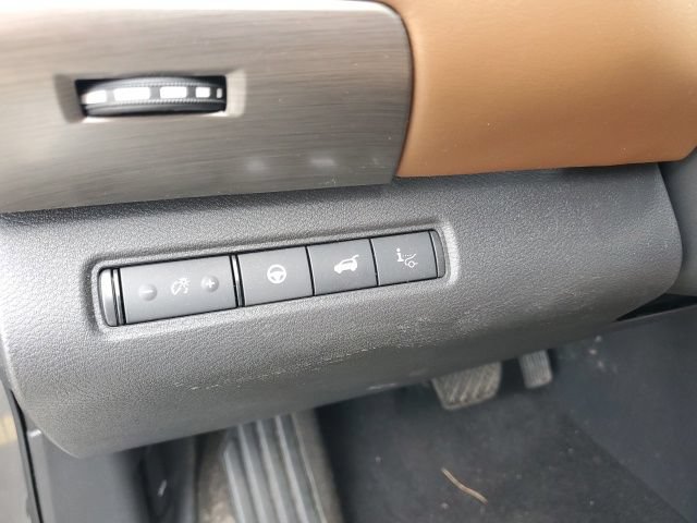 Certified 2023 Nissan Pathfinder Platinum w/ Cargo Package AWD/4WD image 30