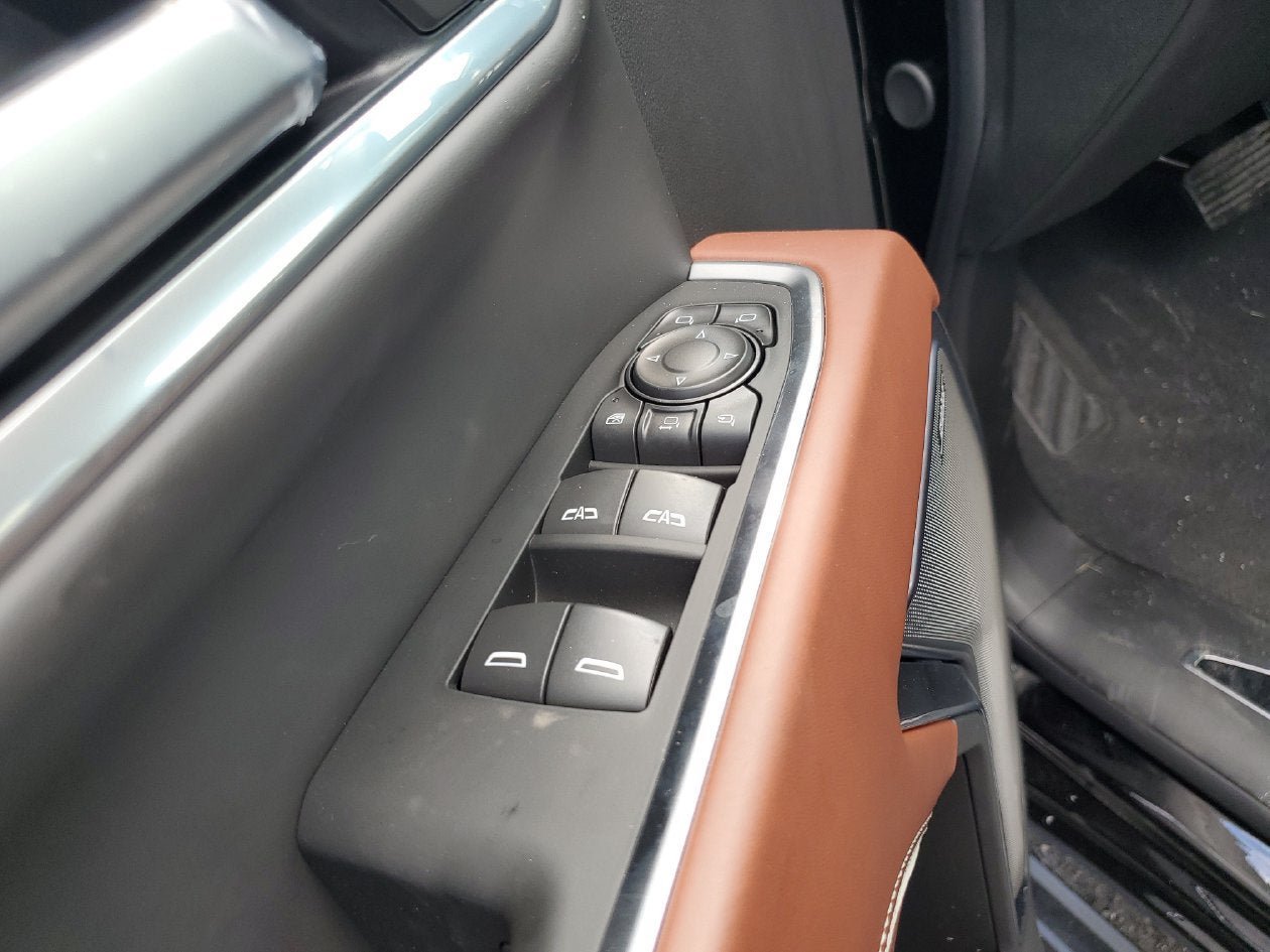 New 2026 GMC Sierra 3500 Denali Ultimate AWD/4WD image 19