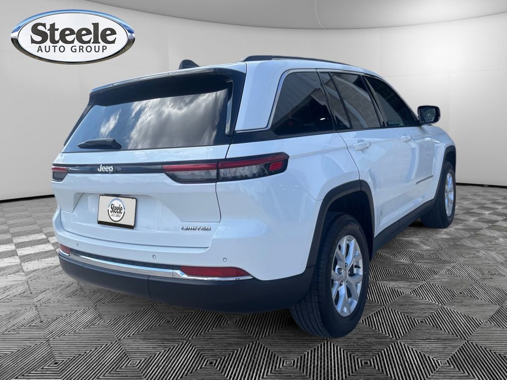 Used 2023 Jeep Grand Cherokee Limited image 5