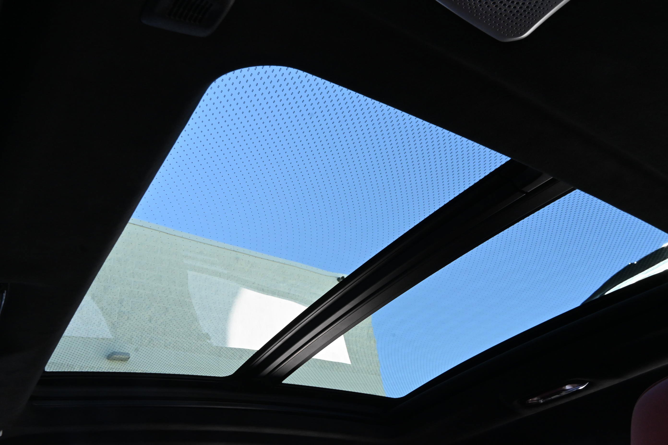 Used 2026 BMW X6 M Competition w/ Executive Package image 28