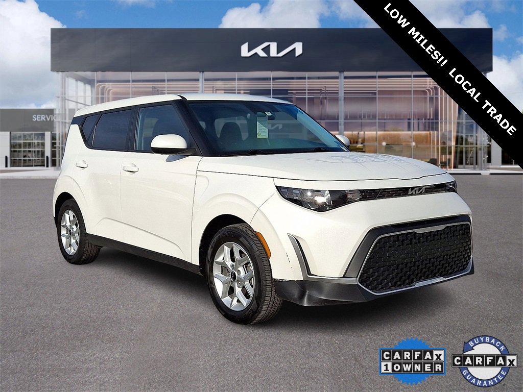 Certified 2023 Kia Soul LX w/ LX Technology Package image 1